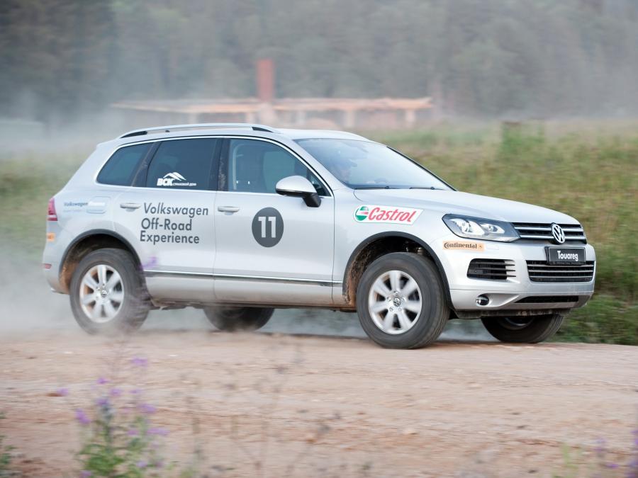 Volkswagen Touareg V6 TDi Terrain Tech Paket 2010 года  (фото 30 из 34)